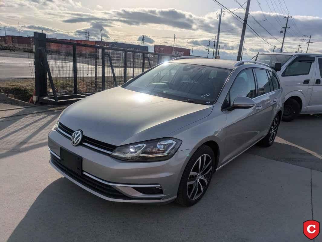 Volkswagen Volkswagen Golf TSI Highline Tech Edition