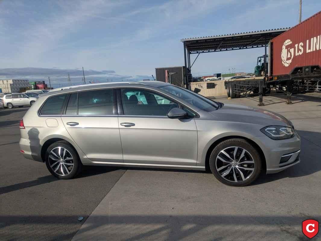 Volkswagen Volkswagen Golf TSI Highline Tech Edition