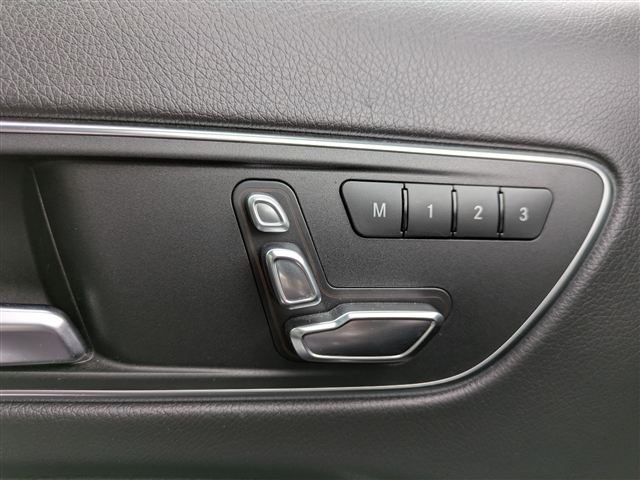 Mercedes Mercedes GLA220 DBA-156947