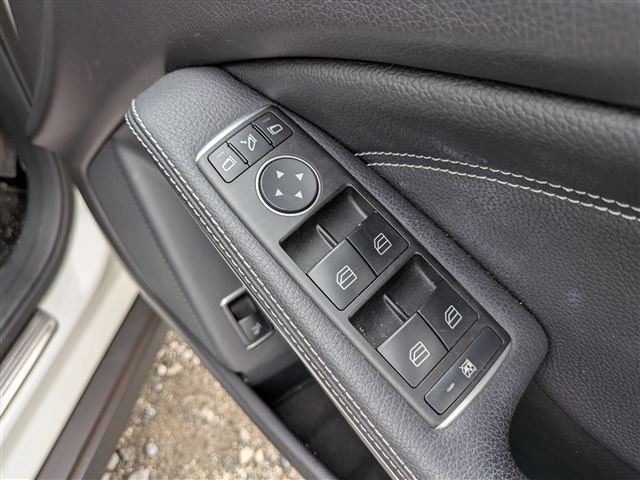 Mercedes Mercedes GLA220 DBA-156947