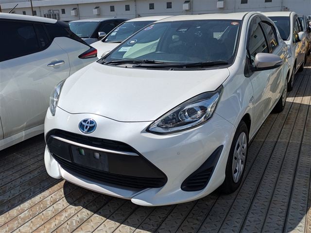 Toyota Toyota Aqua Hybrid